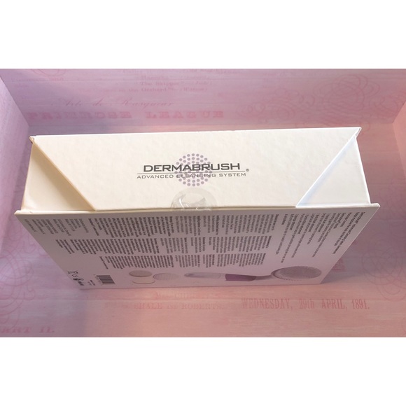 Dermabrush Advanced Cleaning System NEW - Picture 3 of 4